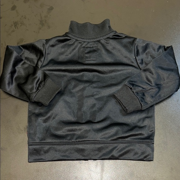 205. Levi's Kids Black Zip-Up Track Jacket size 18 months - Picture 4 of 4
